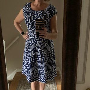 Signature by Robbie Bee Dress M